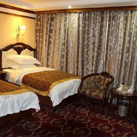 Nurlan Hotel Κάσγκαρ Εξωτερικό φωτογραφία