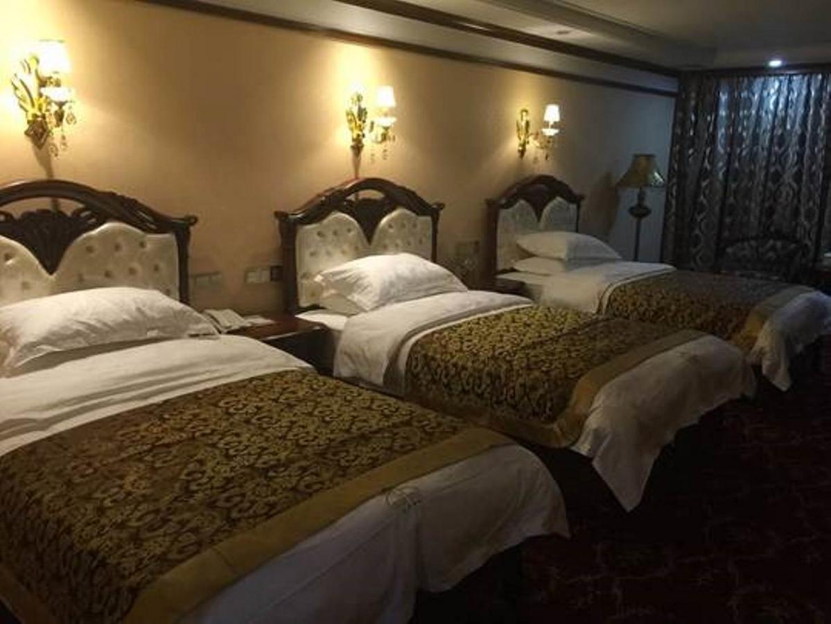 Nurlan Hotel Κάσγκαρ Εξωτερικό φωτογραφία