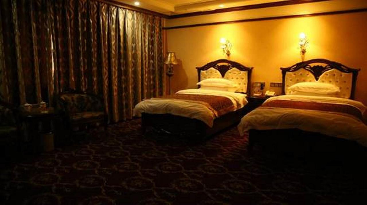 Nurlan Hotel Κάσγκαρ Εξωτερικό φωτογραφία