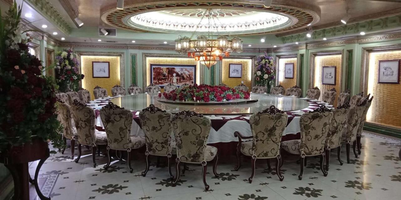 Nurlan Hotel Κάσγκαρ Εξωτερικό φωτογραφία